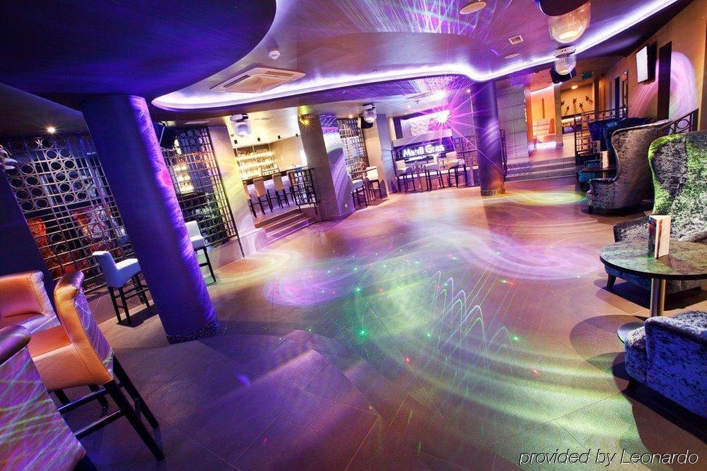 Hotel Silvia Gold غليفيتسه المظهر الخارجي الصورة